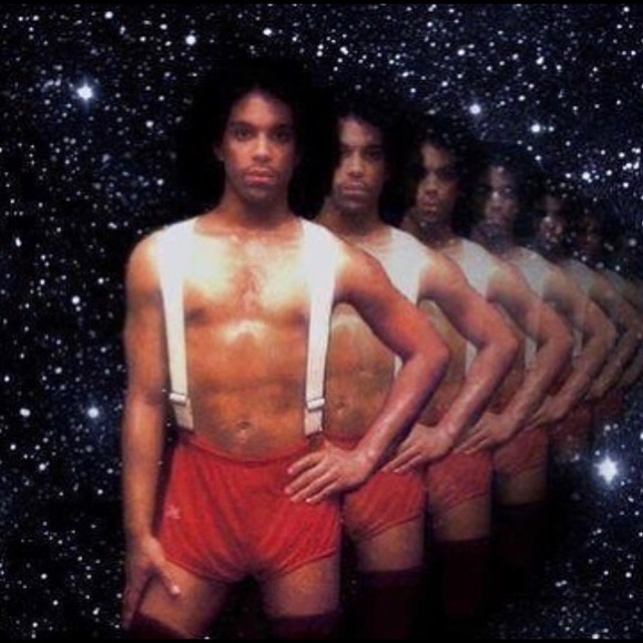 Meet your Posher, Kristin - Picture 1 of 1